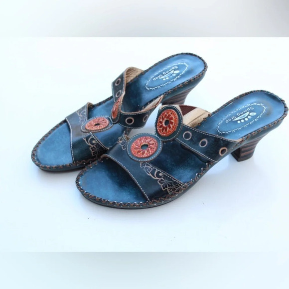 Spring Step sandals - Picture 6 of 12
